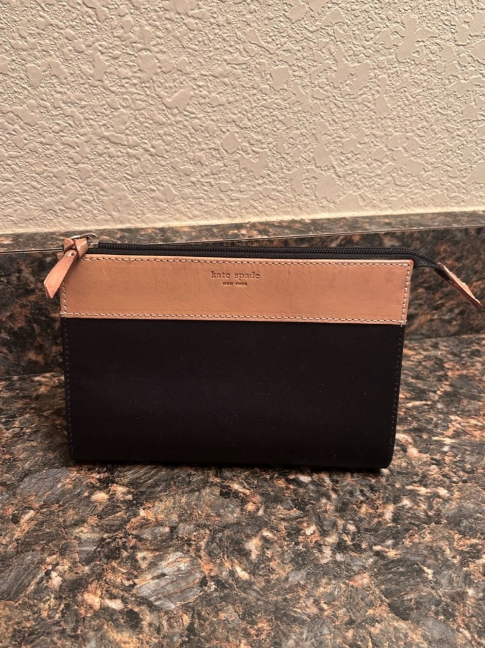 Kate Spade | Pouch